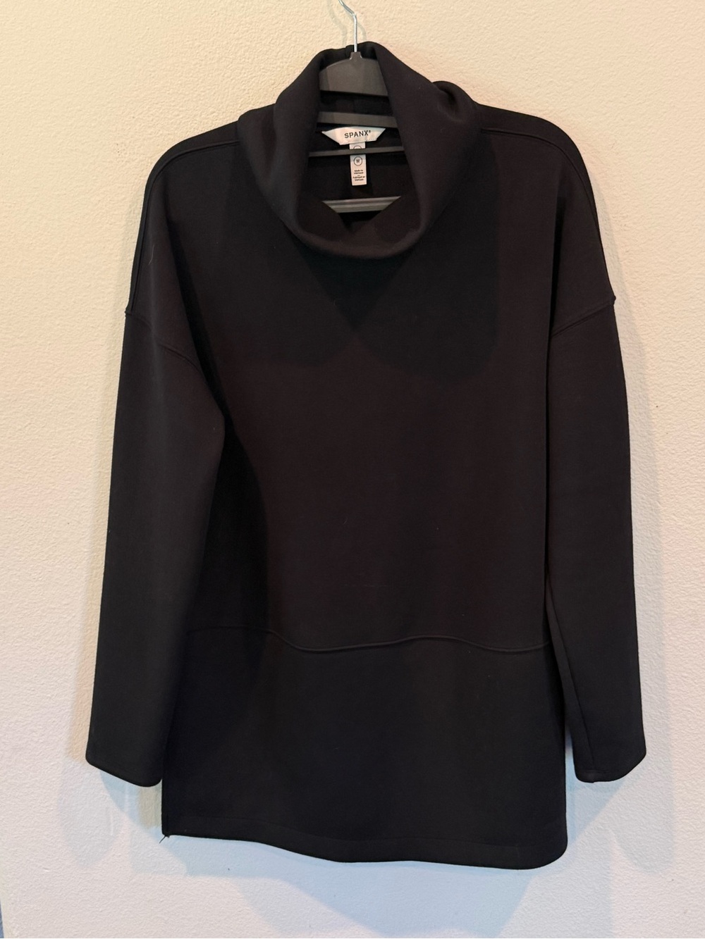 SPANX Air Essentials Black TurtleNeck Tunic Sweater Top Size M Minimalist Casual